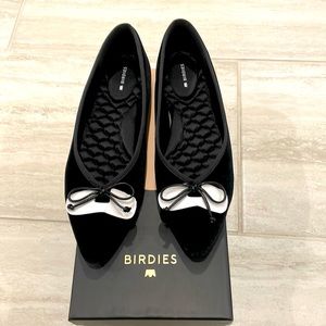 Birdies
Goldfinch Pointed
Toe Ballet Flat Caviar 
(Women) US size 9 Brand new